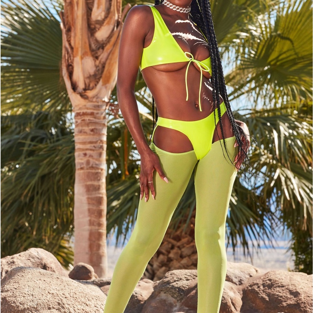Neon Yellow Set - Picture 2 of 2